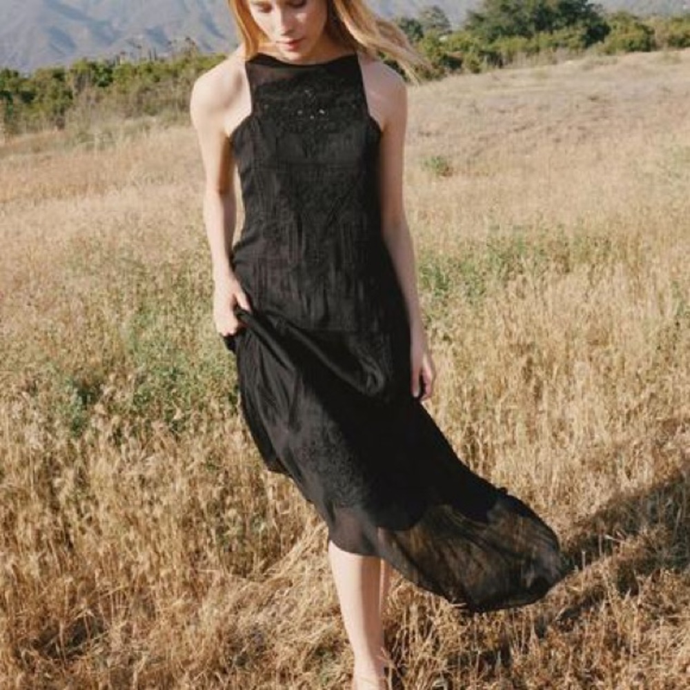 EUC Doên RARE Handkerchief Dress